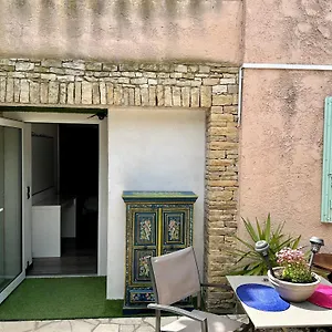 https://studio-biboune.fr-provencehotel.com